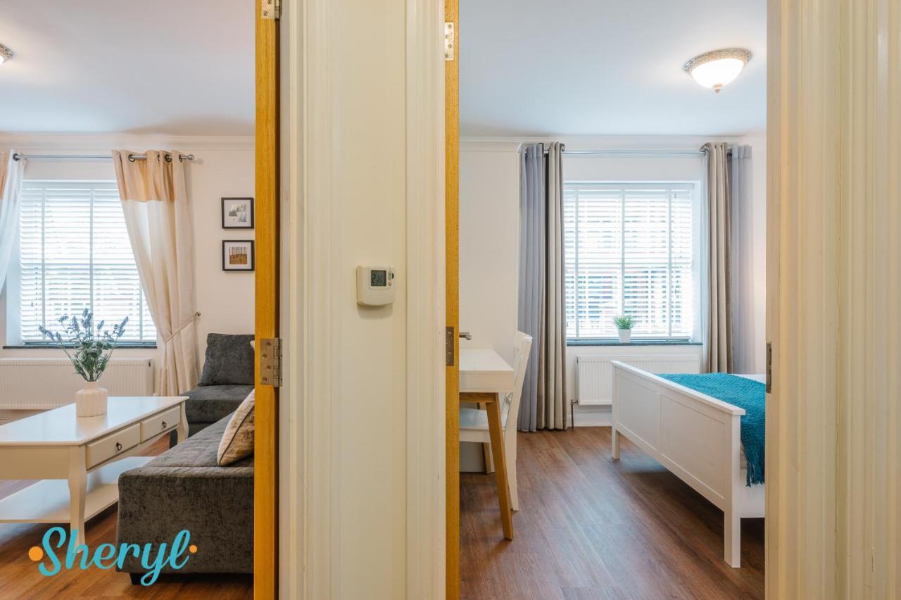 شقة The Flat 2 By Sheryl - Stone Throw To Northampton Gen Hosp & Town Centre المظهر الخارجي الصورة