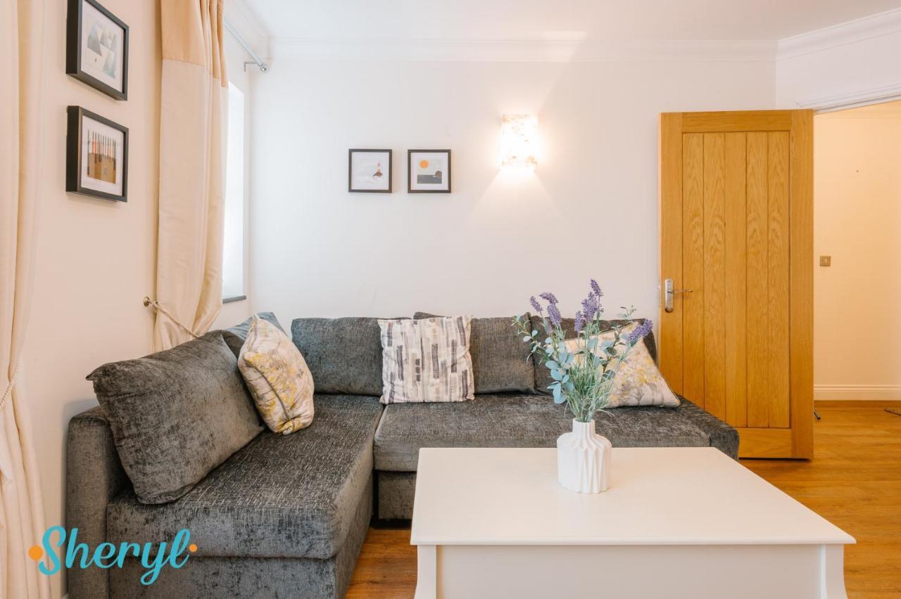 شقة The Flat 2 By Sheryl - Stone Throw To Northampton Gen Hosp & Town Centre المظهر الخارجي الصورة
